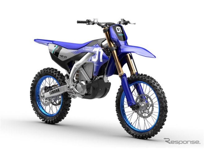 ���}�n�̓d�����g�N���X�R���Z�v�g�wYE-01�x