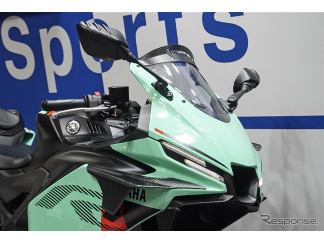 ヤマハ『YZF-R3』『YZF-R25』を“カーボンルック”にドレスアップ