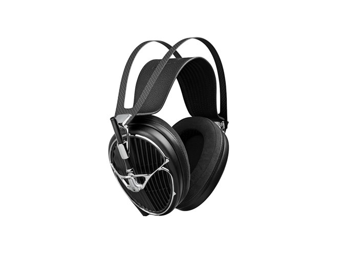 Meze Audio、ブランドの技術と哲学を結晶させた平面磁界型開放型