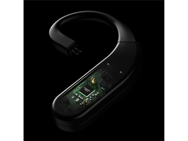 水月雨、0.78mm 2ピンリケーブル対応イヤホンをTWS化するイヤーフック