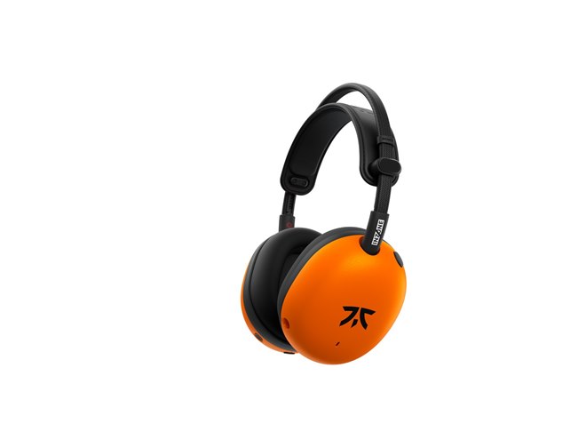 ソニー、ゲーミングヘッドセット「INZONE H9 II」にオレンジカラーの