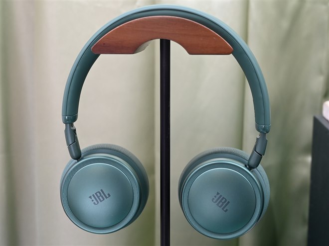 JBL、ワイヤレスヘッドホン「Live 780NC」「Live 680NC」に新色