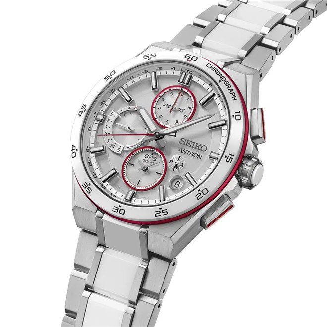 SEIKO セイコーアストロン SBXC091　国境なき医師団 限定モデル セイコー アストロン＞より、「国境なき医師団」と
