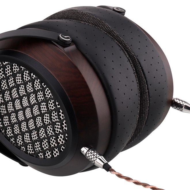 SENDY AUDIO、プラナーマグネティックドライバー搭載オープン型