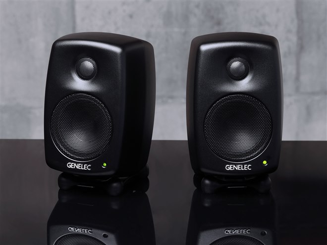 GENELEC ブラック スピーカー　2点セット 数量限定！Genelecがアクティブ・スピーカー「G Two」の限定