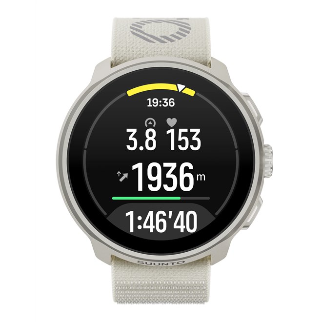 スント、ランニングに特化したスポーツウォッチ「SUUNTO RUN