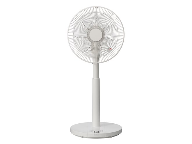 コイズミ、好みの風を自在にコントロールできる「ピタッと首振り」搭載