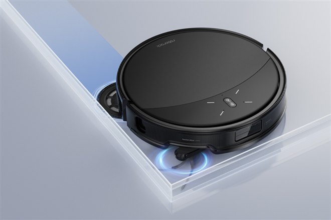 Roborock、シリーズ最薄7.98cmの超薄型ロボット掃除機「Saros 10R