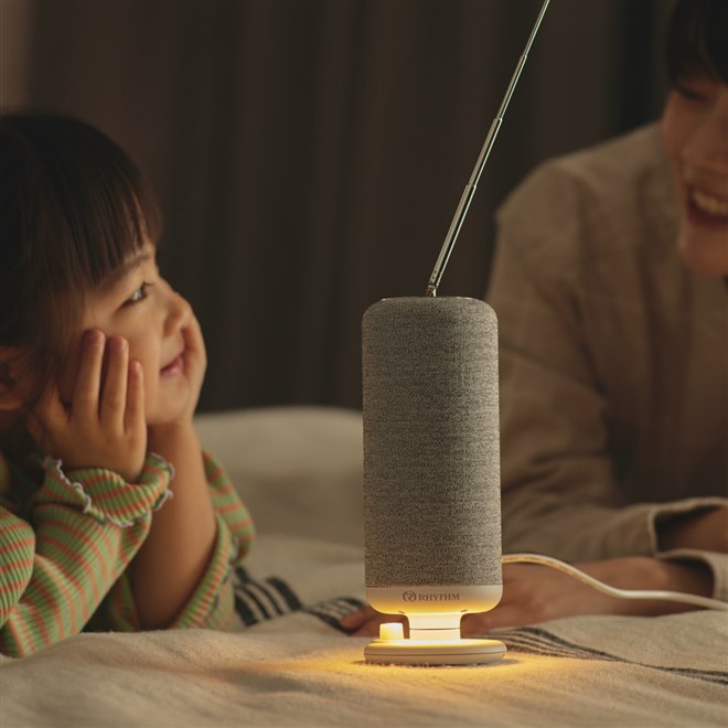 リズム、防災ラジオにもなる手回し充電が可能なBluetoothスピーカー