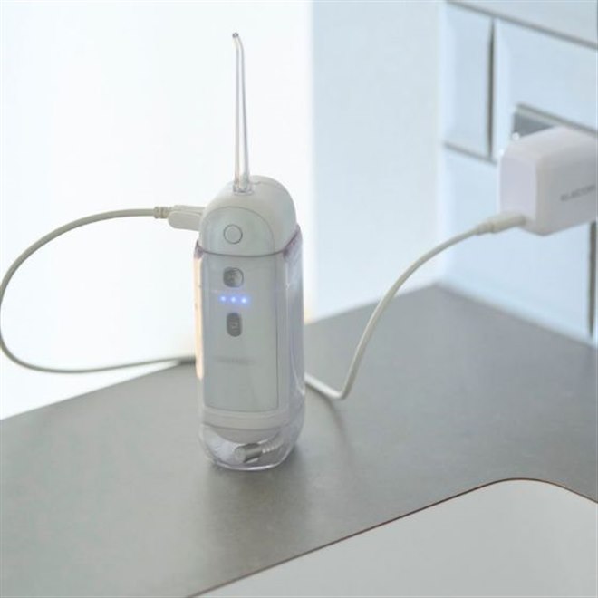 エレコム、ノズル先端部を99％除菌できるデンタルウォッシャー