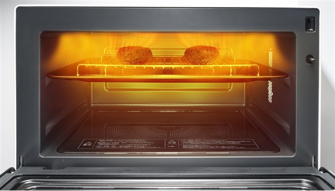 東芝、揚げ物や惣菜をカラッとおいしくするリベイクオーブンレンジ