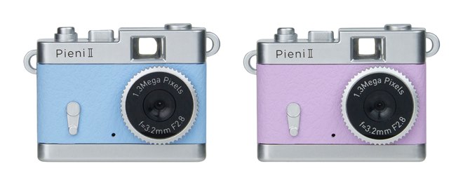 ケンコー、約18gの「トイカメラ Pieni II」に新色「ネモフィラ