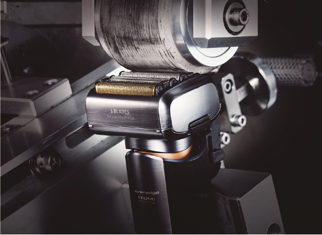 マクセルイズミ、長寿命ステンレス刃を搭載したスリムな5枚/4枚