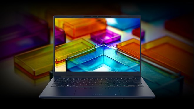 エイサー、1.24kgで14型WUXGA有機EL搭載のノートPC「Swift Go 14 AI」3