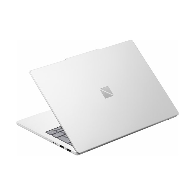 NEC、約1.175kgの13.3型モバイルノートPC「LAVIE N13 Slim」2025年秋冬