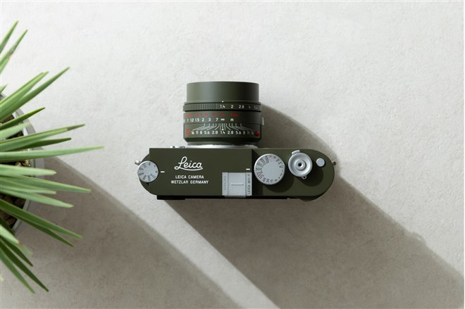 コレ缶 ライカ 缶バッジ – Colorful Palette Store