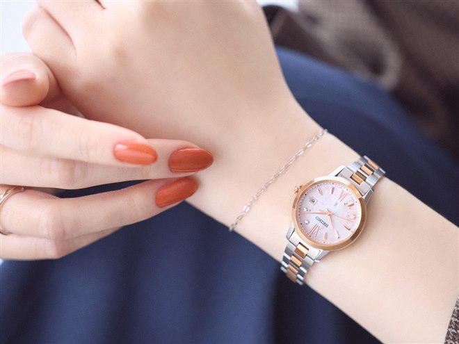 新品未使用24FWarchivio カシミヤキラキラロゴ38号 白 ×オレンジ セイコー ルキア」と「セイコーセレクション」から「2026 SAKURA