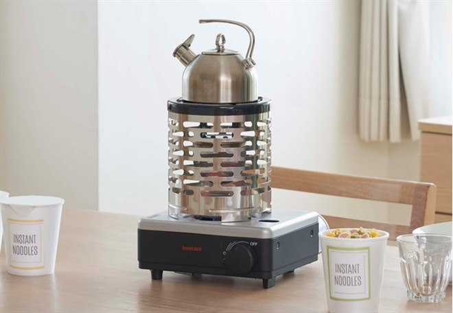 �X�g�[�u���j�b�g�̓V�ɂ͂₩��Ȃǂ̒��������̂��邱�Ƃ��ł��A�g�����Ȃ���̉����⒲���ςݗ����̕ۉ��Ȃǂ��s����