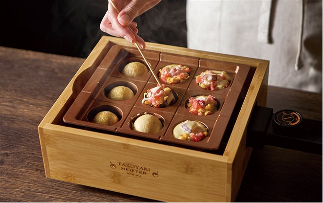 アピックス、直径約46mmの大玉を9個焼ける「感動！たこ焼きマイスター