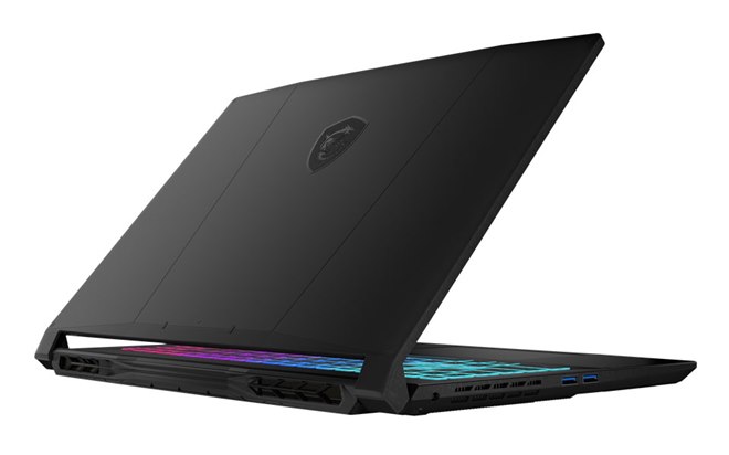 MSI、115W版「GeForce RTX 5050」を搭載した15.6型ゲーミングPC