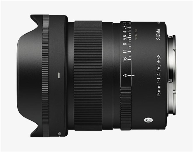 シグマ、小型・軽量化したAPS-C用の大口径広角レンズ「Sigma 15mm F1.4