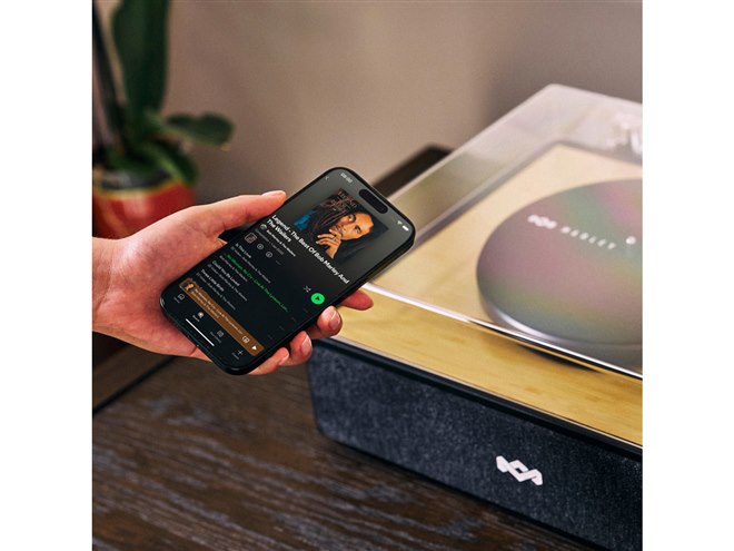 House of Marley、ステレオスピーカーと双方向Bluetoothを備えたターン