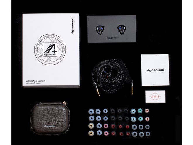 Agasound、メイプル材とカーボンを採用した10mmダイナミック搭載の有線 Agasound、メイプル材とカーボンを採用した10mmダイナミック搭載の有線