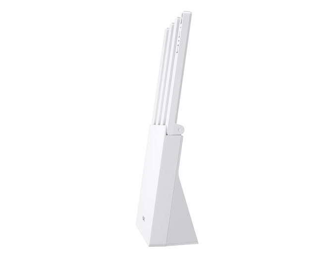 8,800円、Wi-Fi 7対応で2.5Gbpsポートを搭載した無線LANルーター