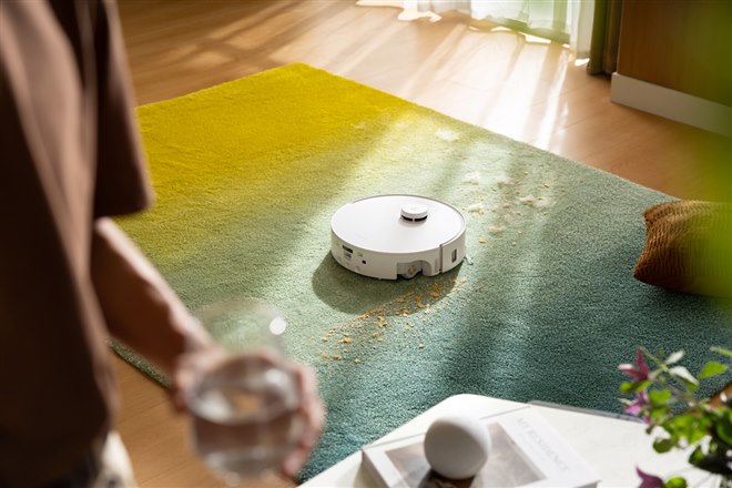 Roborock、2万Paの吸引力と自動洗浄ローラーモップを搭載したロボット