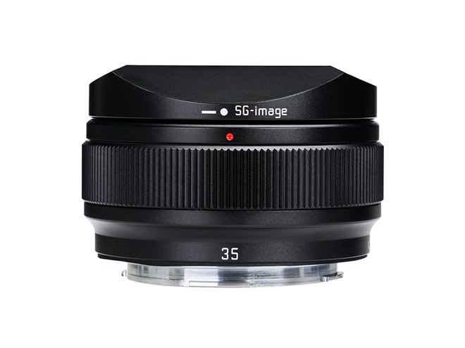 SIRUI 35mm f/2.2 レンズ EFマウント 極美品 SG-image、約157gからのフルサイズ対応AF単焦点レンズ「AF 35mm F2.2