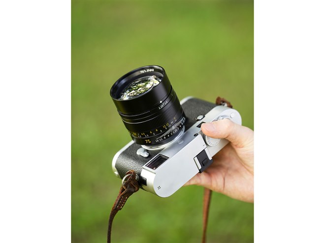 七工匠、開放F1.25の明るさを備えたライカMマウント用中望遠レンズ