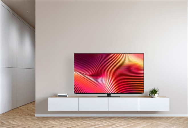 シャープ、生成AIを活用した対話サービスを搭載する4K mini LEDテレビ