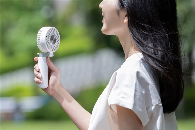 シロカ、外気温マイナス15度程度に冷えるペルチェ式の冷却プレートを