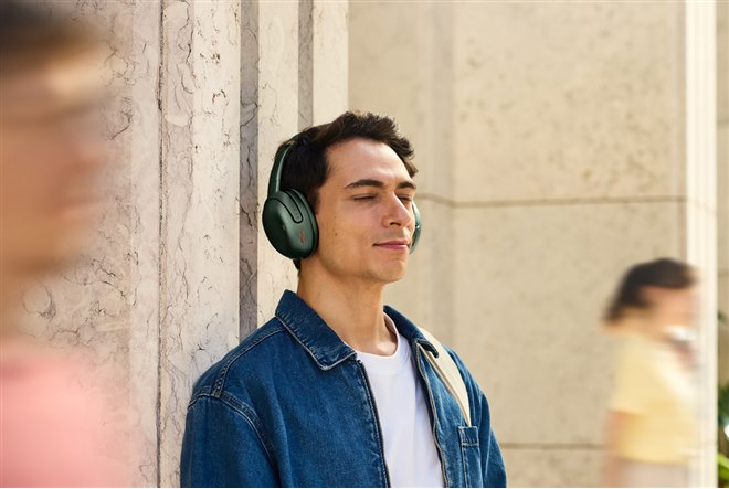 JBL、「JBL Tour One M3」と「JBL Tour Pro 3」に新色グリーンを追加