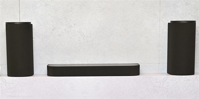 ソニー、3ユニット構成を採用したプレミアムホームシアターシステム