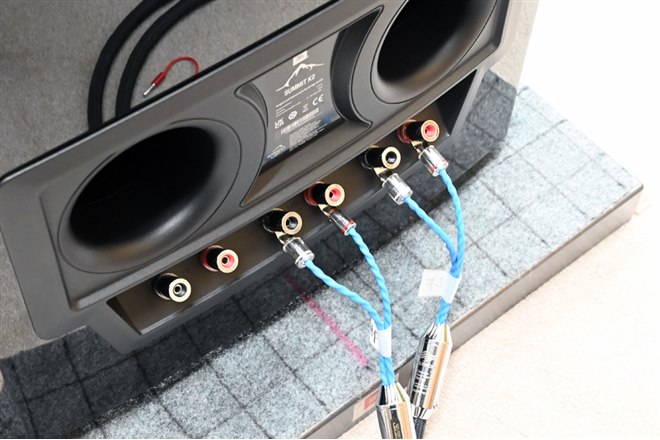 birb リミテッドエディション ポーカーデック　新品・未使用・未開封 JBL、Project K2の系譜を継ぐ3ウェイ・フロアスタンディング型