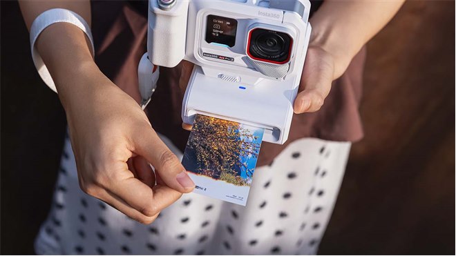 Insta360、アクションカム「Insta360 Ace Pro 2」に新色アークティック