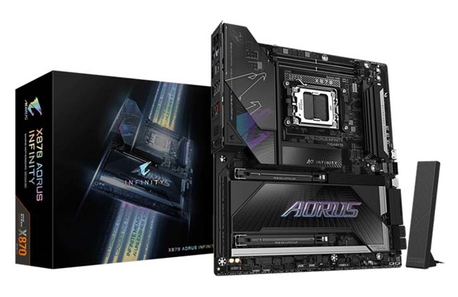 GIGABYTE、創設40周年記念のOC向けE-ATXマザーボード「X870 AORUS