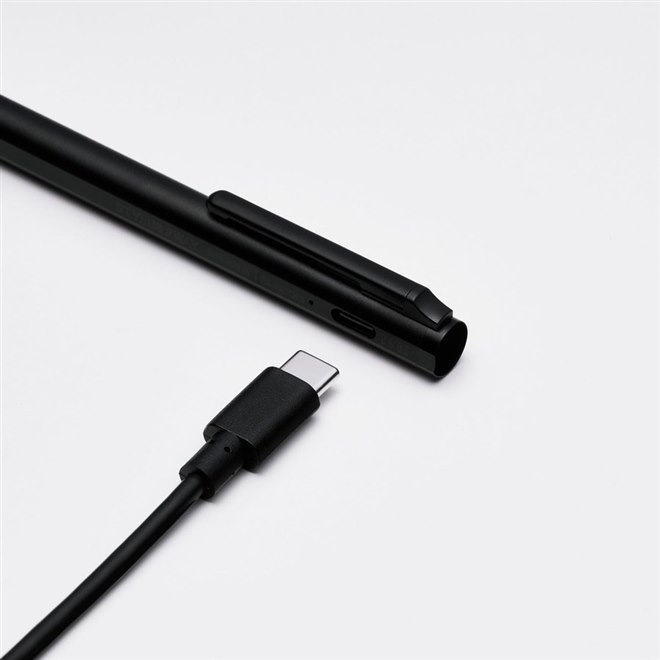 エレコム、ゼブラ共同開発のiPad・紙両用タッチペン「スタイラス
