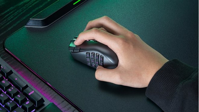 Razer、3種のサイドプレートを選べるゲーミングマウス「Razer Naga V3