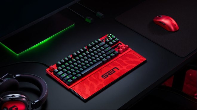 Razer、Sentinelsとの特別コラボレーションモデル「Razer Huntsman V3