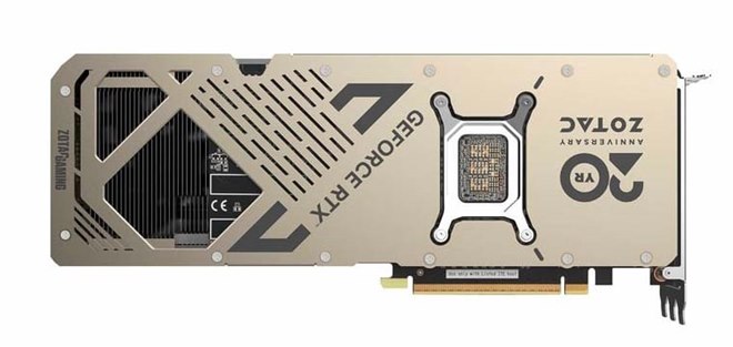 ZOTAC、チタニウムカラーで「GeForce RTX 5080」を搭載した20周年記念