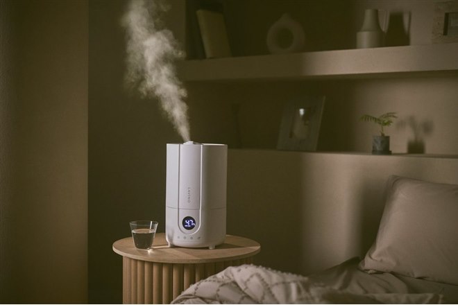 アイビビッド、ハイブリッド式加湿器「LAViNO スチームノクターン
