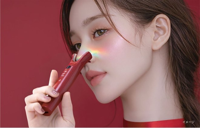 アテックス、EMSとヒーターで鼻・人中まわりにアプローチする美顔器