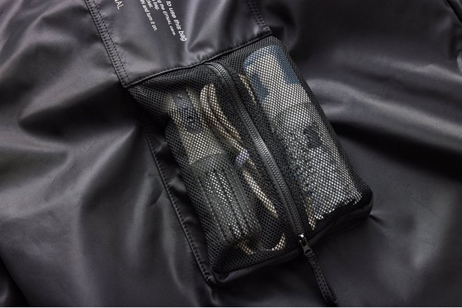 �uSELF-CLEANING KIT FOR DOWN JACKETS with EFNAL FENSET-G01L�v