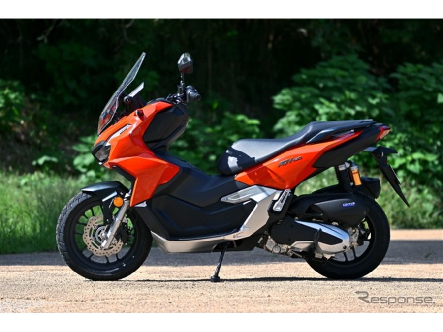価格.com - 【ホンダ ADV160 試乗】彩りとわくわく感あふれる「アドベンチャー」スクーター…伊丹孝裕