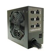 [�Â��@���V���[�Y] 4�n����+12V�o�͂𓋍ڂ���ATX 12V�d�����j�b�g