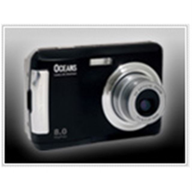 [OCEANS DSC80Z] 800����fCMOS/3.0�^�t�����j�^�[/���w3�{�Y�[�������Y�𓋍ڂ����R���p�N�g�f�W�J���B���i�̓I�[�v��