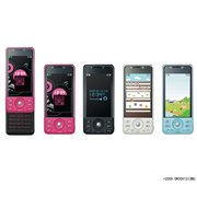 [docomo STYLE series P-08A] uGROOVISIONSvɂIWiRec810fCMOSJ𓋍ڂXChZOgѓdbidocomo STYLE seriesj