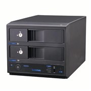 �����̓񐢑яZ�� USB3.0 �������v���X